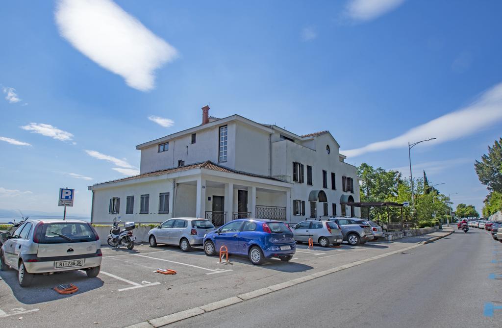 Apartment Ranch Opatija Luaran gambar